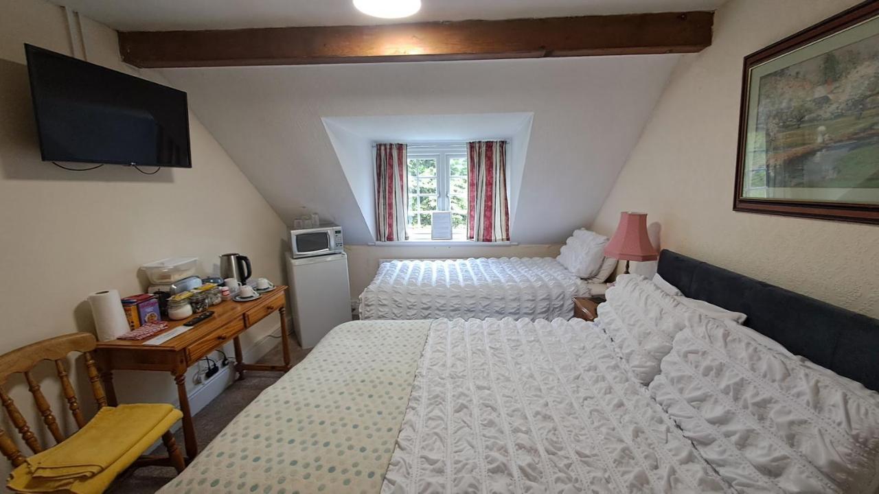 סוואנסי Coynant Farm Guesthouse - Farm Park Stay מראה חיצוני תמונה