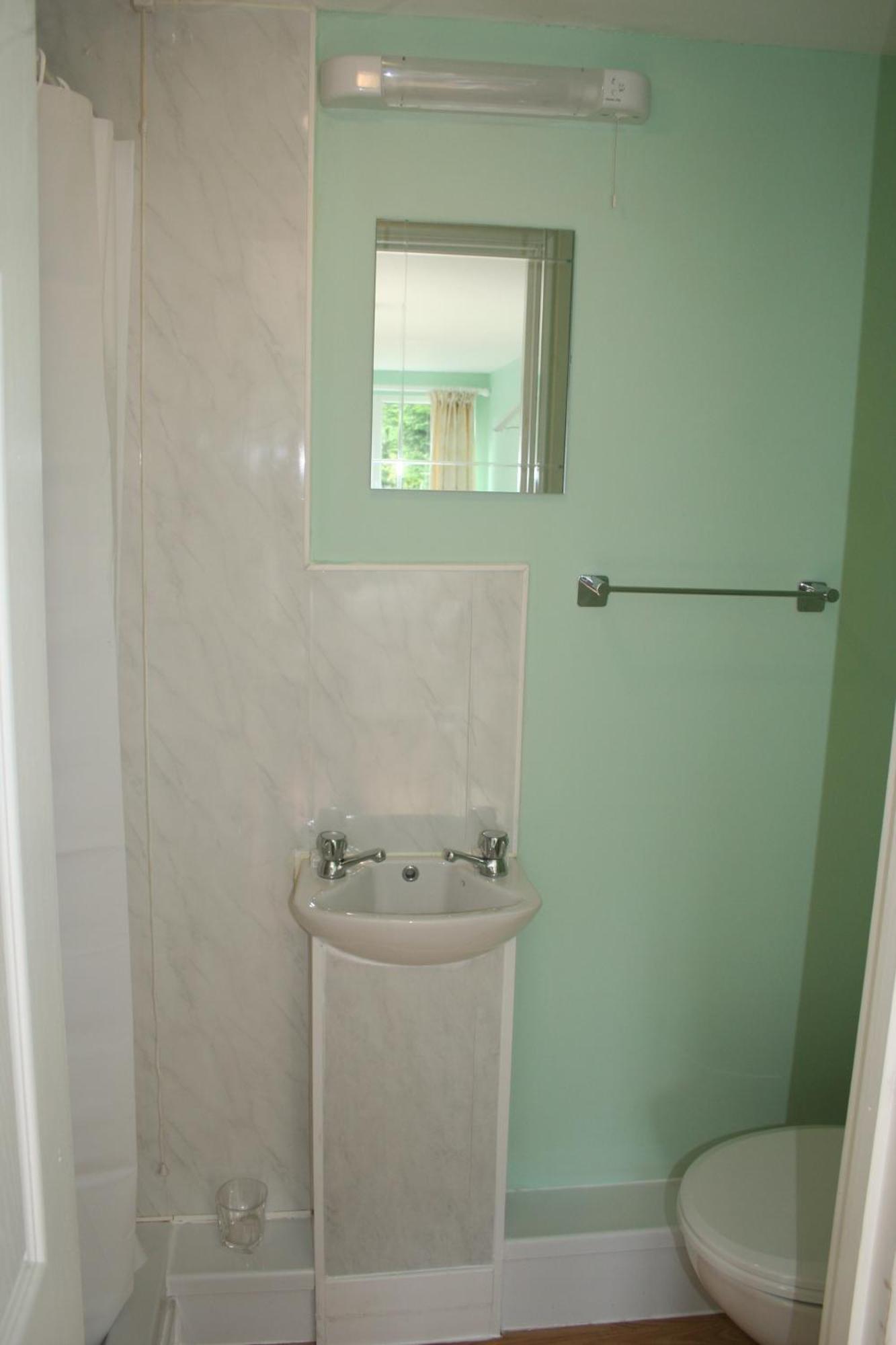 סוואנסי Coynant Farm Guesthouse - Farm Park Stay חדר תמונה