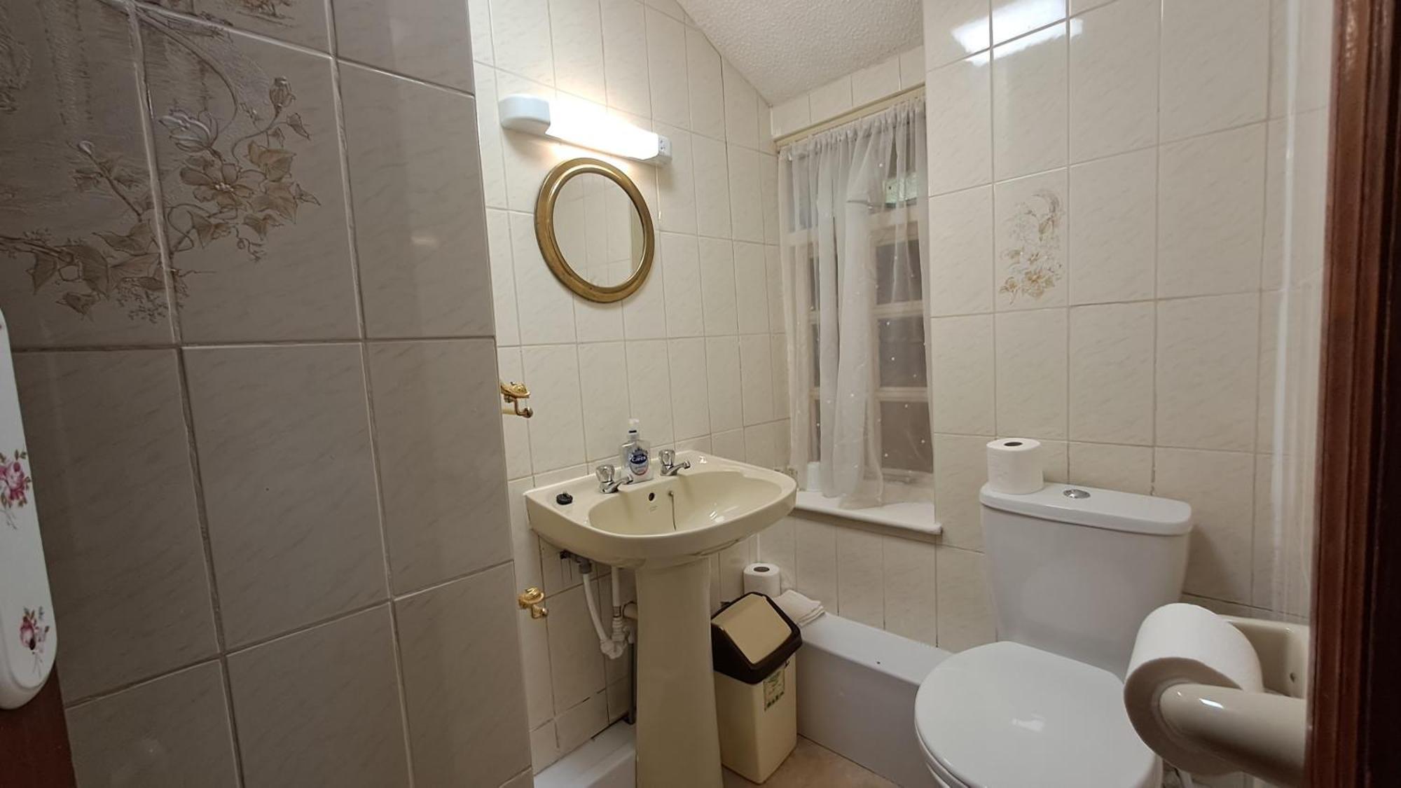 סוואנסי Coynant Farm Guesthouse - Farm Park Stay מראה חיצוני תמונה